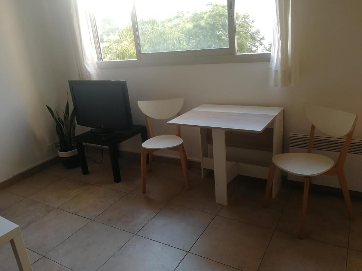 Studio Climatise Dans Residence Avec Piscine Et Tennis Hyères Exteriör bild