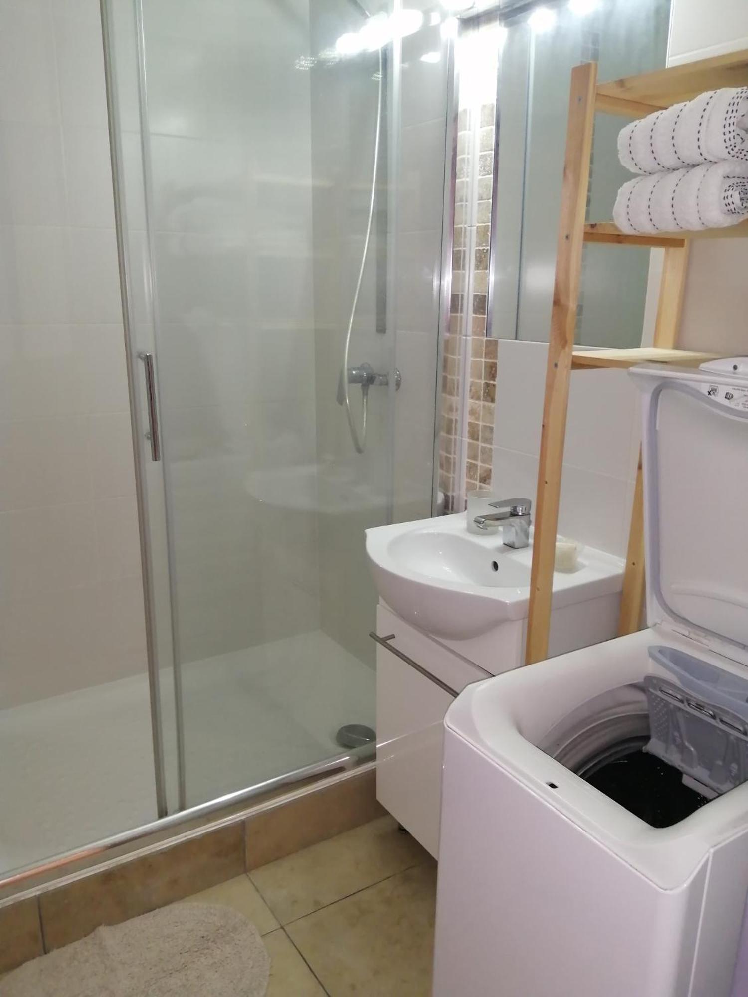 Studio Climatise Dans Residence Avec Piscine Et Tennis Hyères Exteriör bild